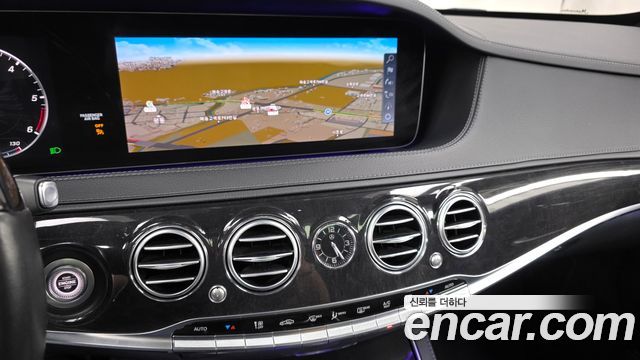 Mercedes-Benz S-Class 2020 — photo 19
