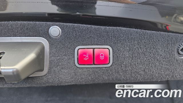 Mercedes-Benz S-Class 2020 — photo 30
