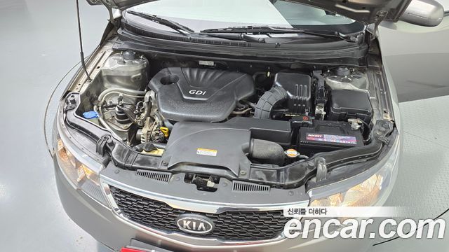 Kia Porte 2011 — photo 6