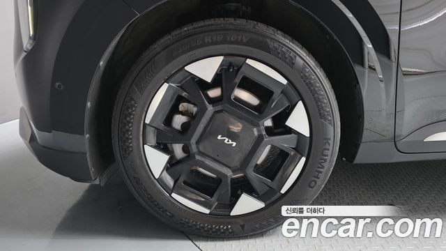 Kia Canival 2025 — photo 5