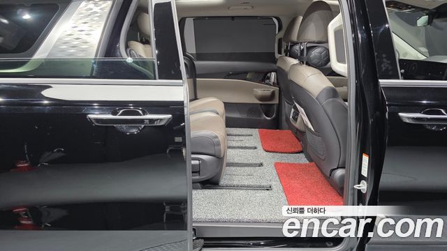 Kia Canival 2025 — photo 17