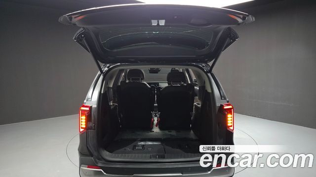 Kia Canival 2025 — photo 22