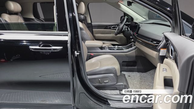 Kia Canival 2025 — photo 16