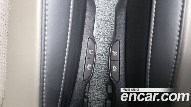 Kia Canival 2025 — photo 30