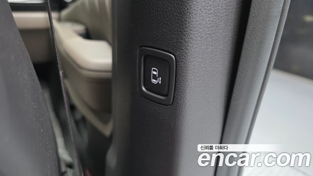 Kia Canival 2025 — photo 32