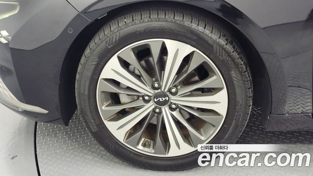 Kia K8 2022 — photo 5