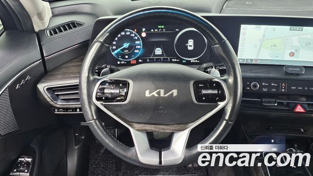 Kia K8 2022 — photo 19