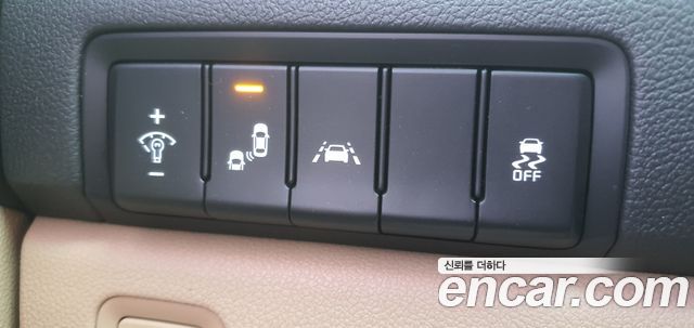 Kia Canival 2019 — photo 10