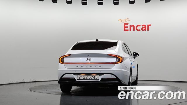 Hyundai Sonata 2020 — photo 4