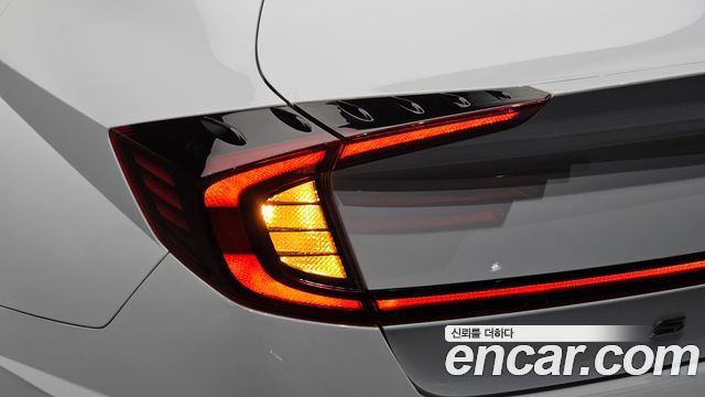 Hyundai Sonata 2020 — photo 9