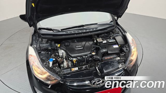 Hyundai AVANTE 2014 — photo 6