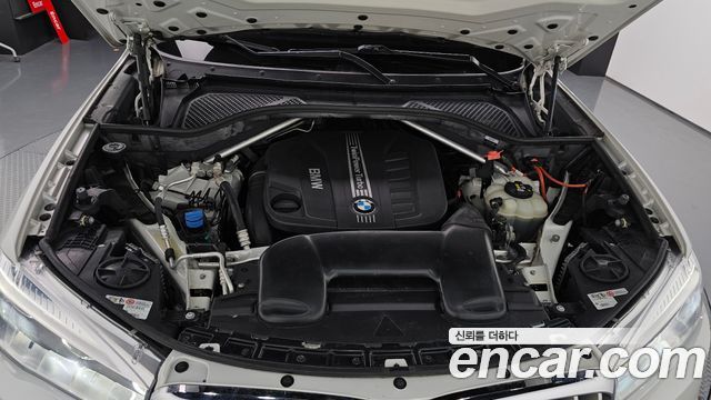 BMW X5 2017 — photo 6