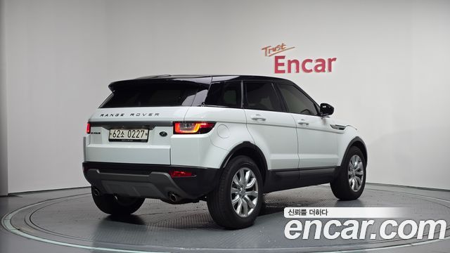 Land Rover Range Rover Evoque 2016 — photo 2