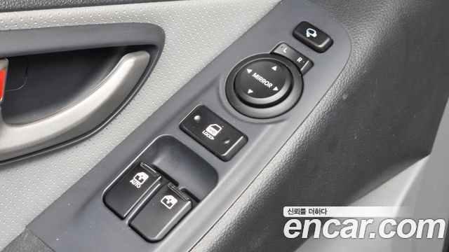 Hyundai Starex 2019 — photo 25