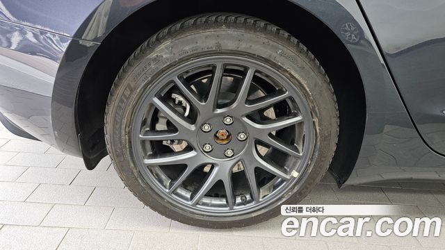 Tesla Model 3 2025 — photo 5