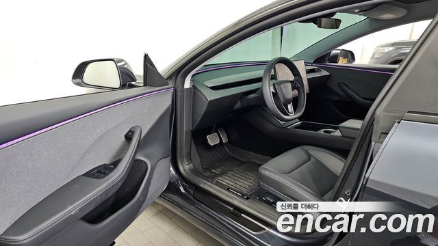 Tesla Model 3 2025 — photo 10