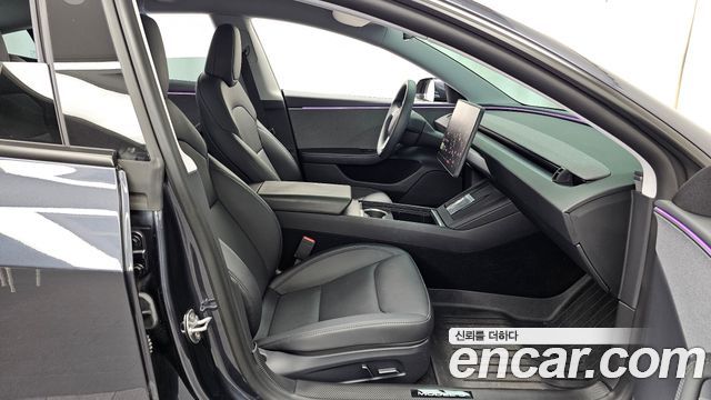 Tesla Model 3 2025 — photo 11