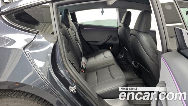 Tesla Model 3 2025 — photo 12