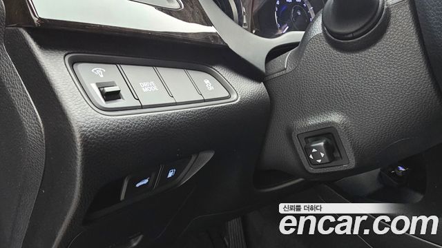 Hyundai Grandeur 2015 — photo 18