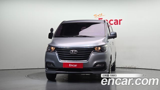 Hyundai Starex 2019 — photo 3