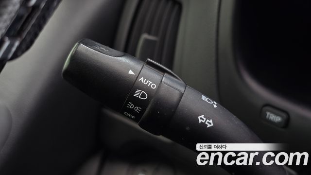 Hyundai Starex 2019 — photo 15