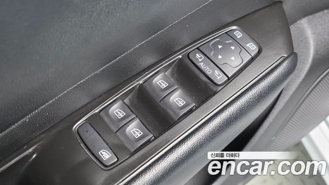 Renault Korea SM6 2016 — photo 12