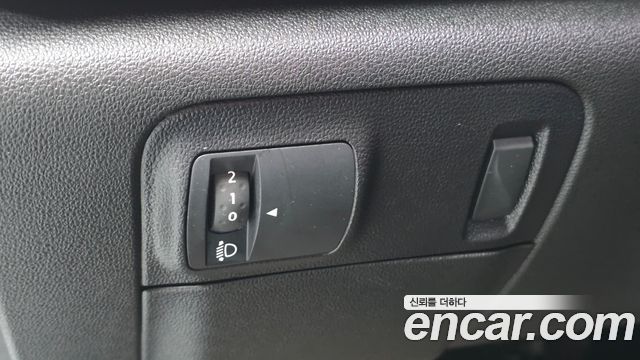 Renault Korea SM6 2016 — photo 13