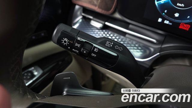 Kia Canival 2023 — photo 32