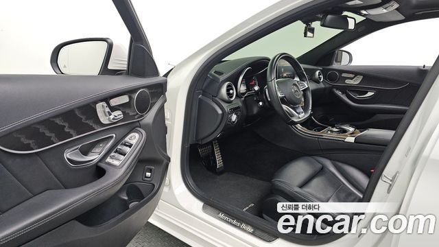 Mercedes-Benz C-Class 2016 — photo 10