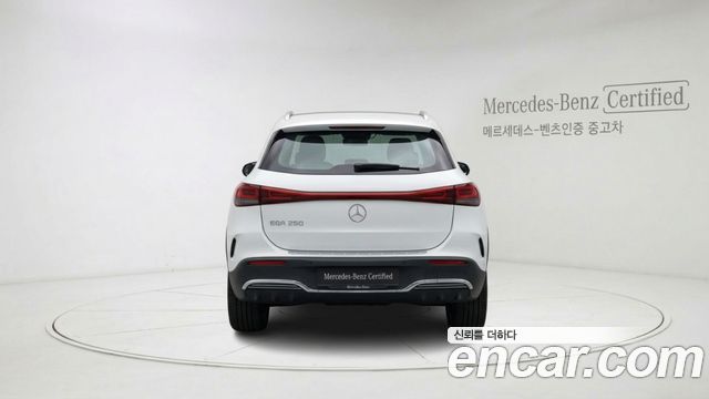 Mercedes-Benz EQA 2026 — photo 4