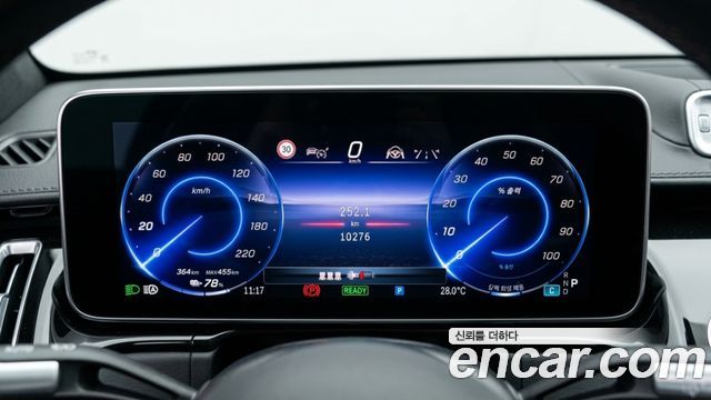 Mercedes-Benz EQA 2026 — photo 8