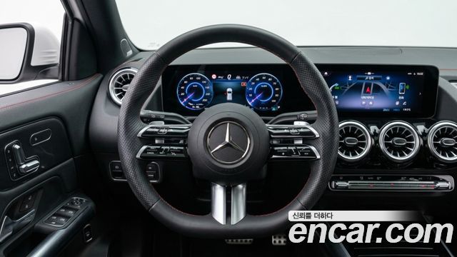Mercedes-Benz EQA 2026 — photo 11