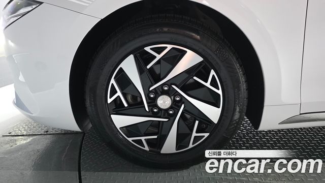 Hyundai Grandeur 2023 — photo 5
