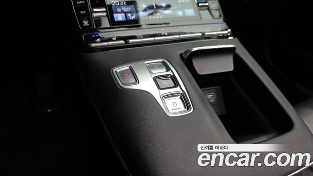 Hyundai Grandeur 2023 — photo 9