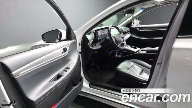 Hyundai Grandeur 2023 — photo 10