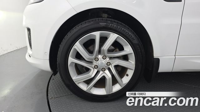 Land Rover Range Rover Sport 2019 — photo 5