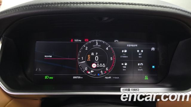 Land Rover Range Rover Sport 2019 — photo 11