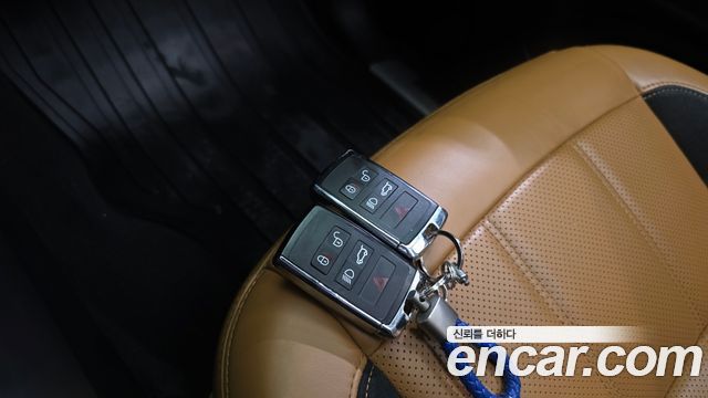Land Rover Range Rover Sport 2019 — photo 22