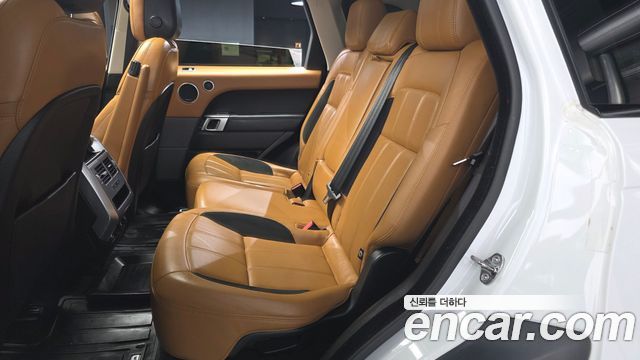 Land Rover Range Rover Sport 2019 — photo 16