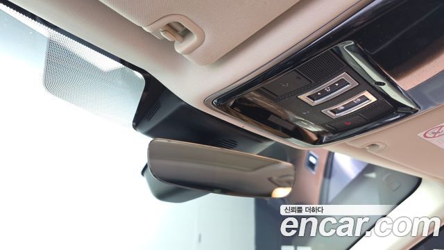 Land Rover Range Rover Sport 2019 — photo 31