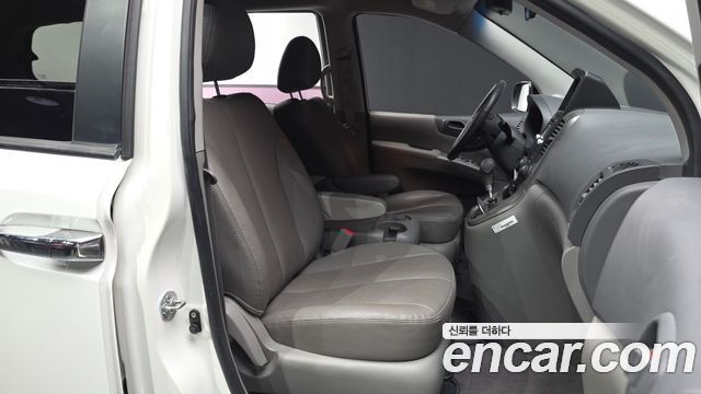Kia Canival 2013 — photo 11