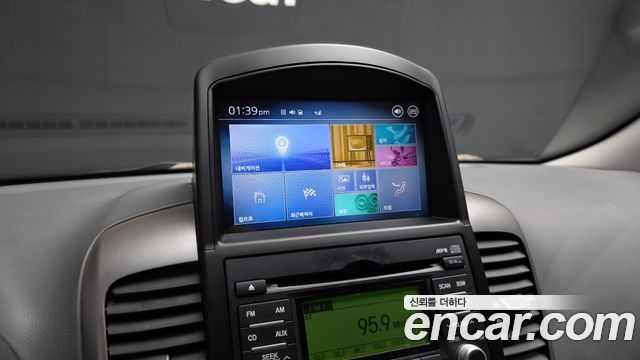 Kia Canival 2013 — photo 16
