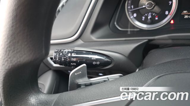 Hyundai Sonata 2022 — photo 16