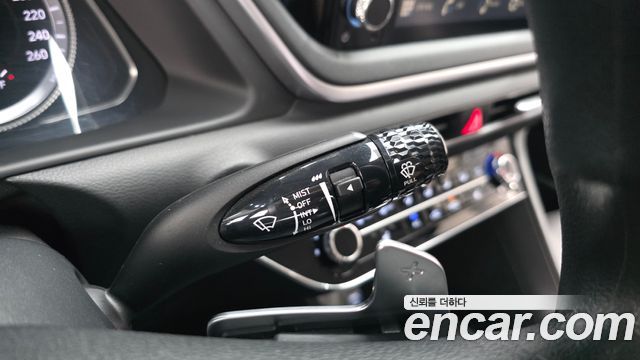 Hyundai Sonata 2022 — photo 17