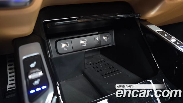 Kia Sorento 2023 — photo 31