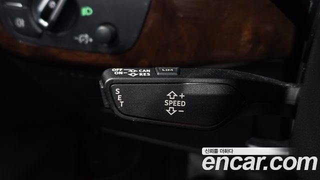 Audi A4 2016 — photo 20