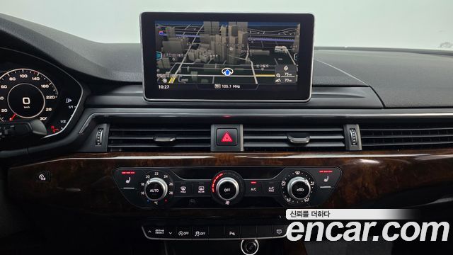 Audi A4 2016 — photo 21