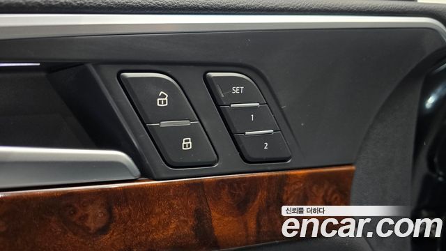 Audi A4 2016 — photo 24