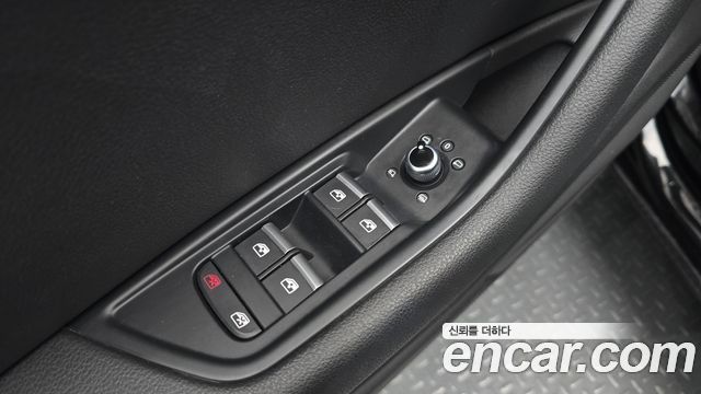Audi A4 2016 — photo 29