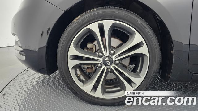 Kia K3 2013 — photo 5